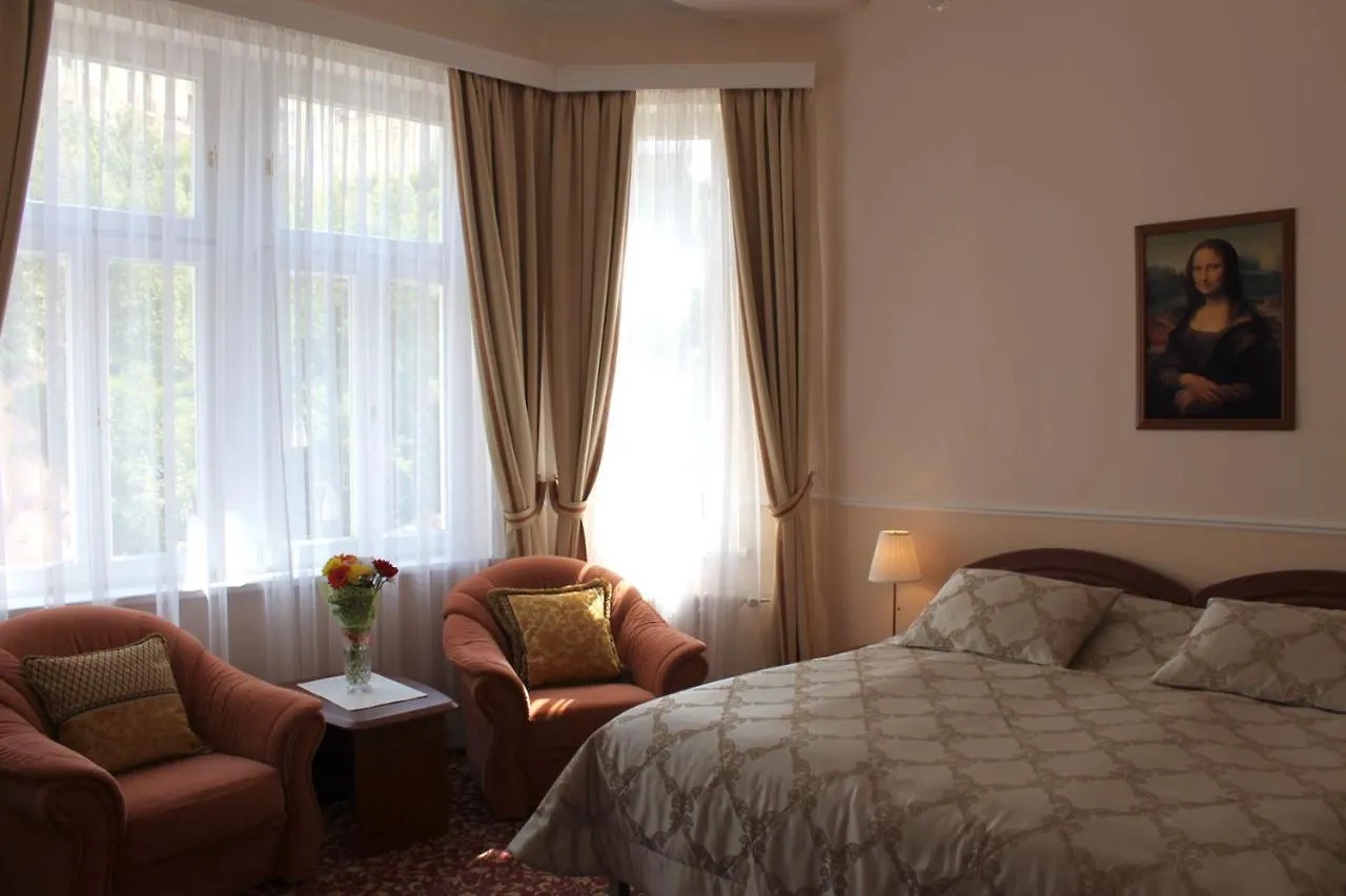 Spa Hotel Purkyne Карловы Вары