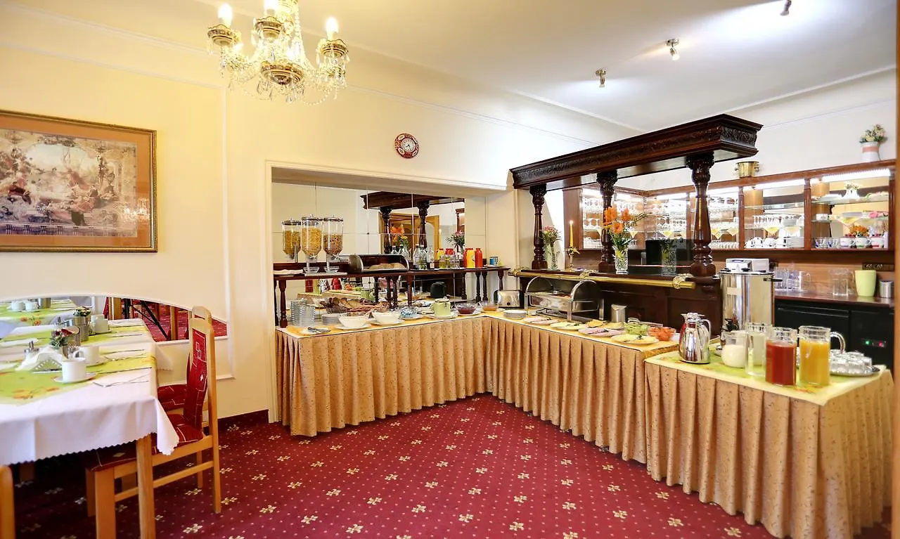 Spa Hotel Purkyne Карловы Вары